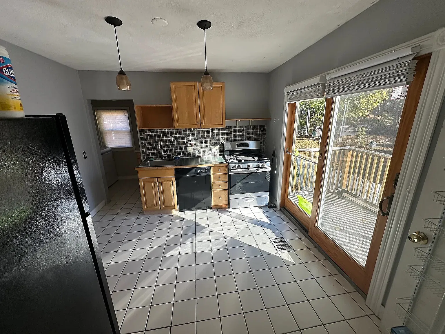 2 bed, 1.5 bath, 1004 sqft, $3,000 — Photo 4