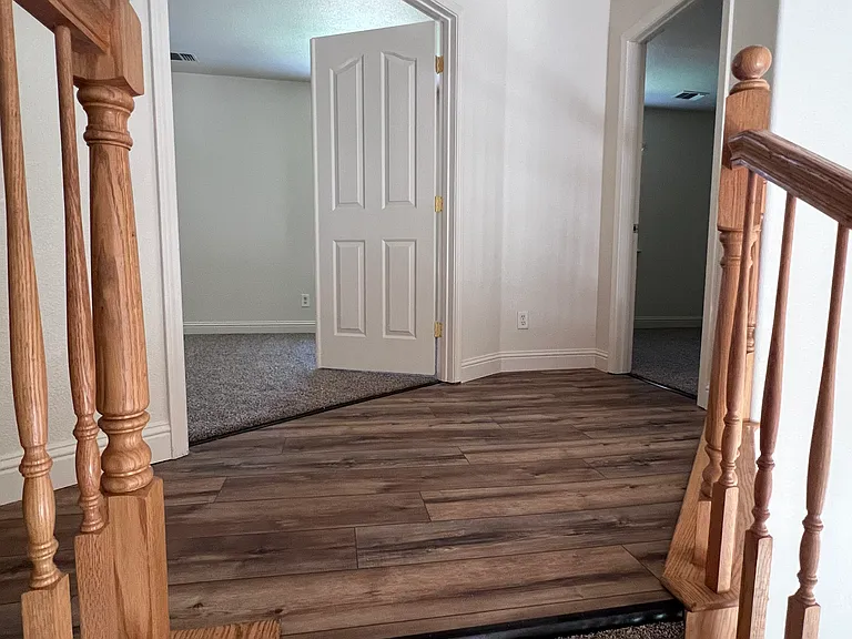 1694 Shay Way — Photo 8