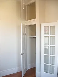 Rented by R New York