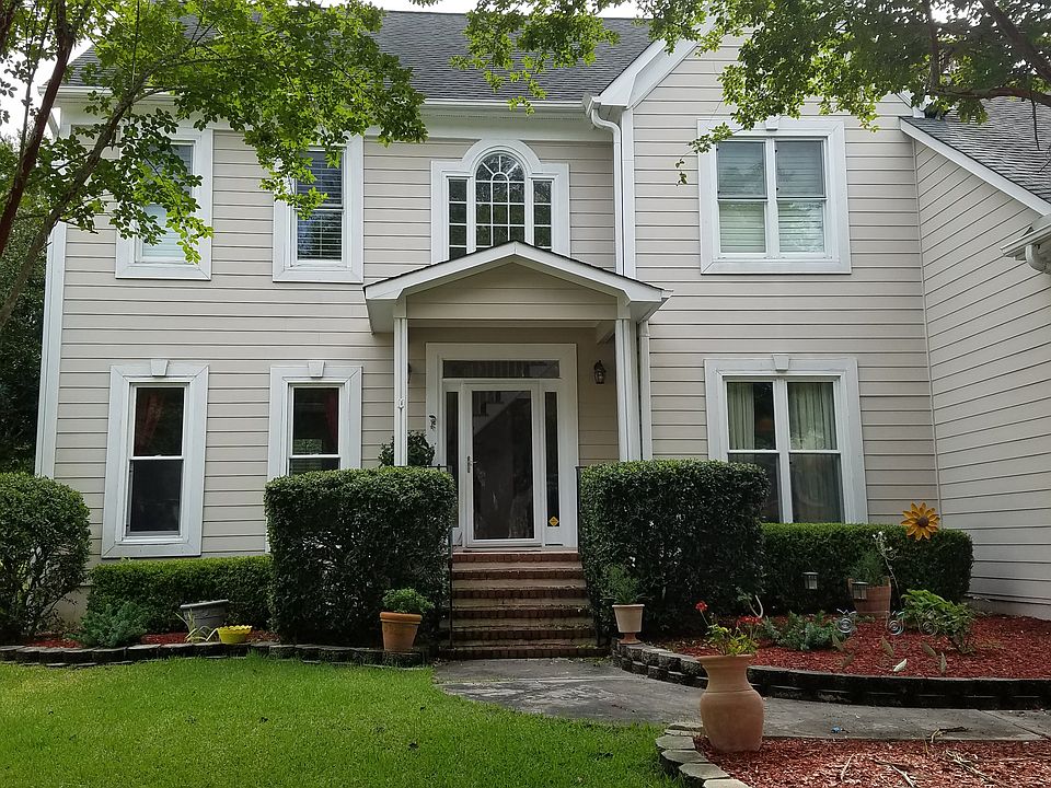 Beautiful Front view