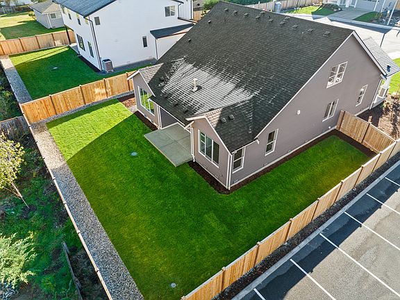 10,356 sq.ft. lot