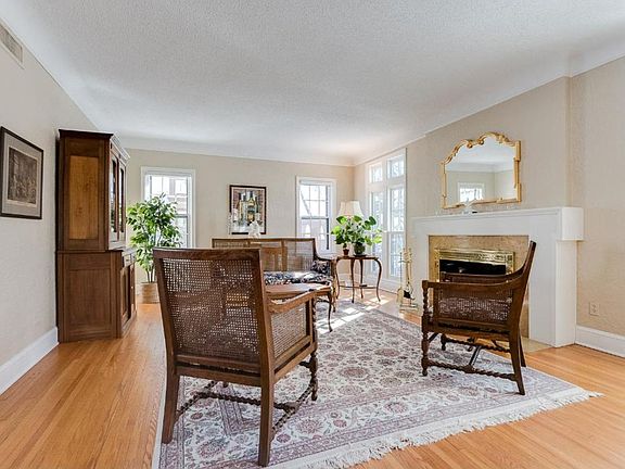 4th image of 1769 Pinehurst Ave