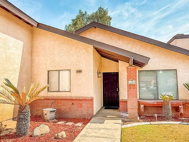 3508 Springford Ct — Photo 2