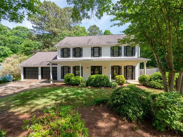 4970 Brownwood Dr, Powder Springs, GA 30127
