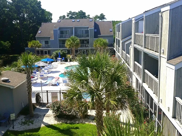 1891 Colony Dr #13E — Photo 11