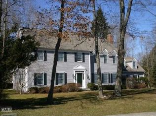 25 Arrowhead Pl, Ridgefield, CT 06877