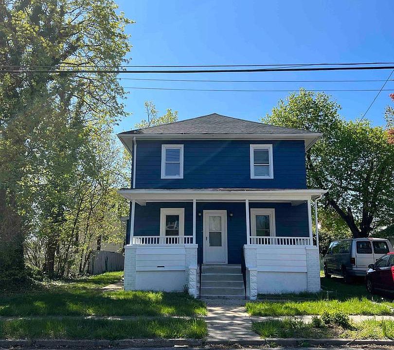 1st image of 88 S Myrtle St