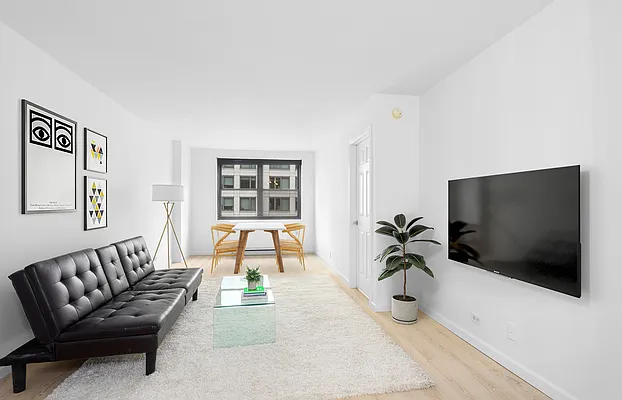 Sold by Compass | media 7