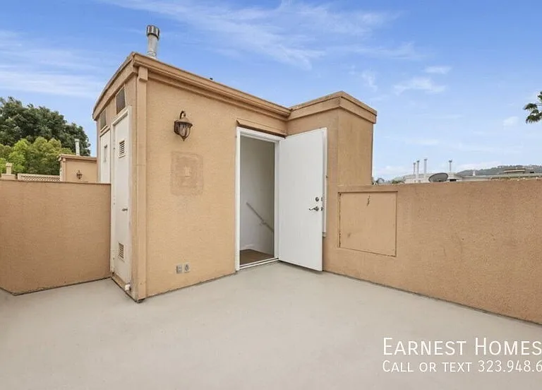4310 Whitsett Ave #3 — Photo 19