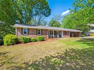 205 Corinth Ct, Roswell, GA 30075