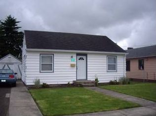 604 Elm Ave, Tillamook, OR 97141