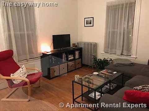 2 bed, 1000 sqft, $3,650 — Photo 4