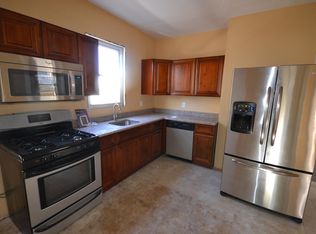 25 Evergreen St #1, Providence, RI 02906