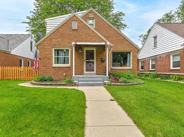 2813 North 82nd STREET, Milwaukee, WI 53222