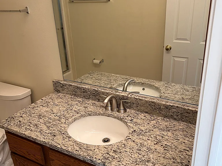 315 Creekside Dr #A — Photo 28