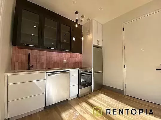Rented by Rentopia | media 22