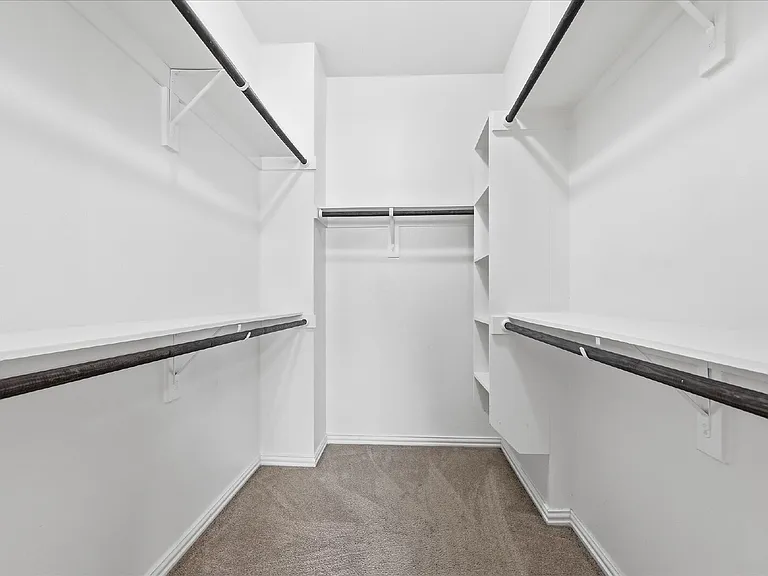 4904 Empire Way — Photo 24