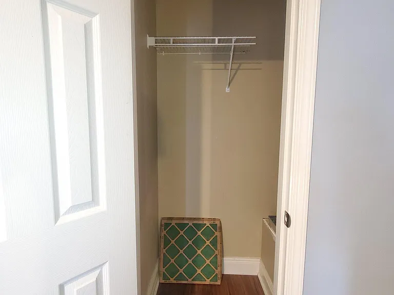 1720 Mignonette Ln #F — Photo 14