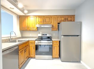 55 Mill Plain Rd UNIT 30-19, Danbury, CT 06810