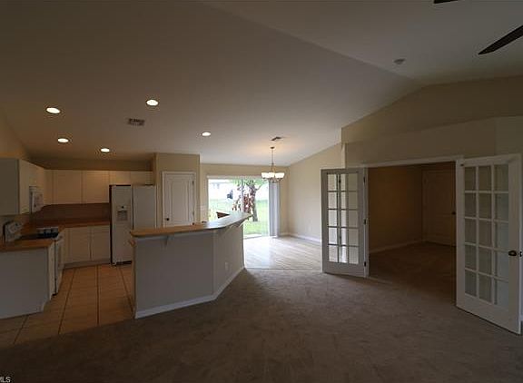 4th image of 510 NW 19th Pl