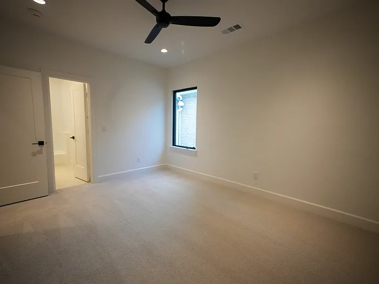 3529 Asbury St — Photo 19