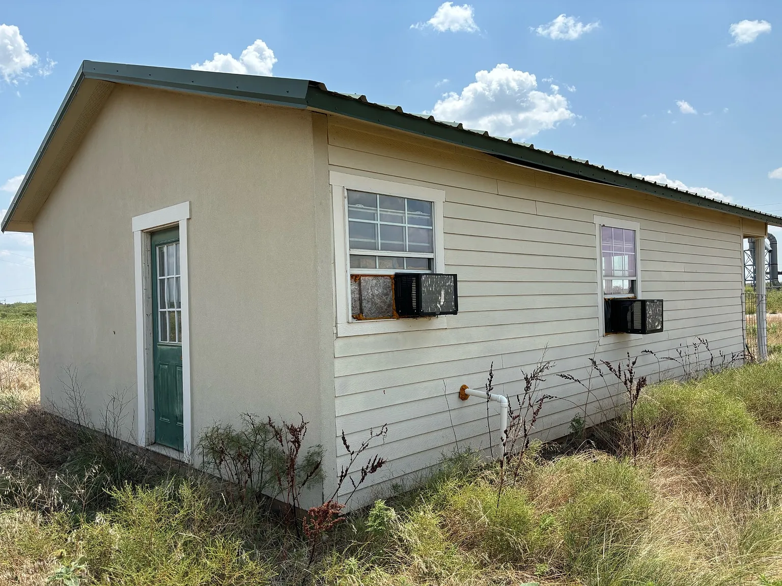 2 bed, 650 sqft, $650 — Photo 2