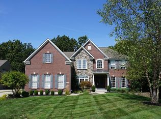 1530 Sycamore Ridge Dr, Hamilton Twp, OH 45039