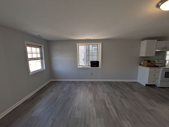 3rd image of 45 & 51 Minerva St #45-104