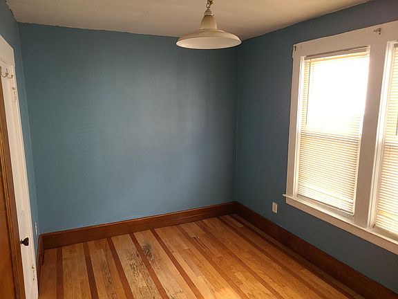5th image of 2363 Caniff Ave Floor 2