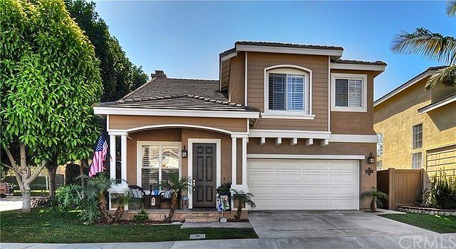 Lush, welcoming and meticulously maintained... welcome to 8 Chesterwood!