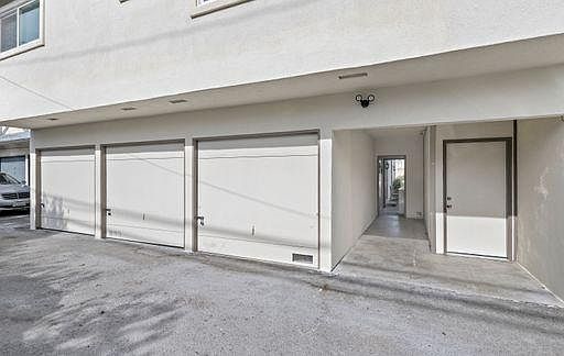 1st image of 1506 Brookvale Dr #3