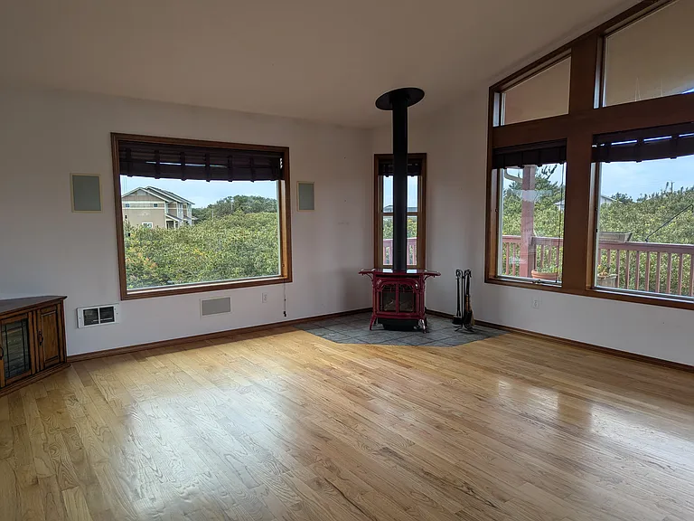 1003 Greenview Ave SW — Photo 17