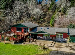 89749 Ben Bunch Rd, Florence, OR 97439