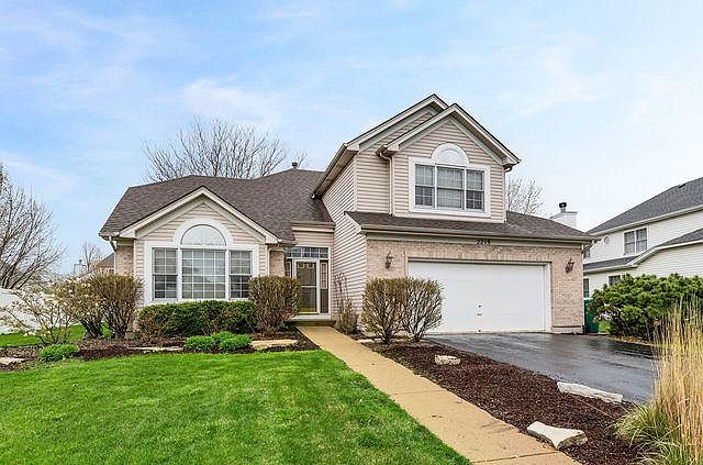 1st image of 2219 Stonehaven Dr