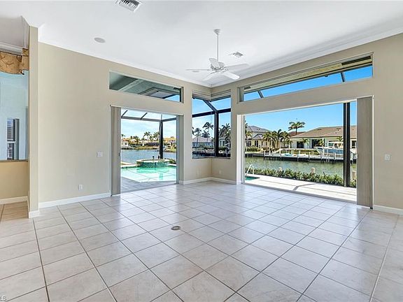 4th image of 1885 Woodbine CT