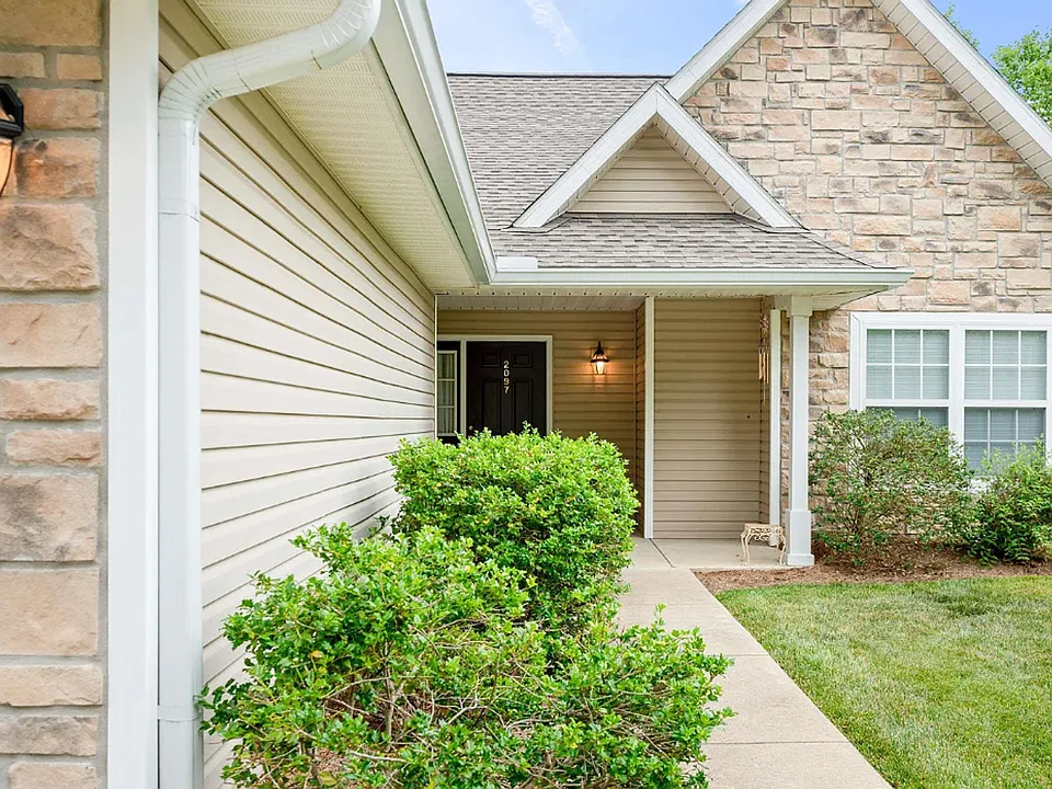 2097 W Arbor Ridge Way