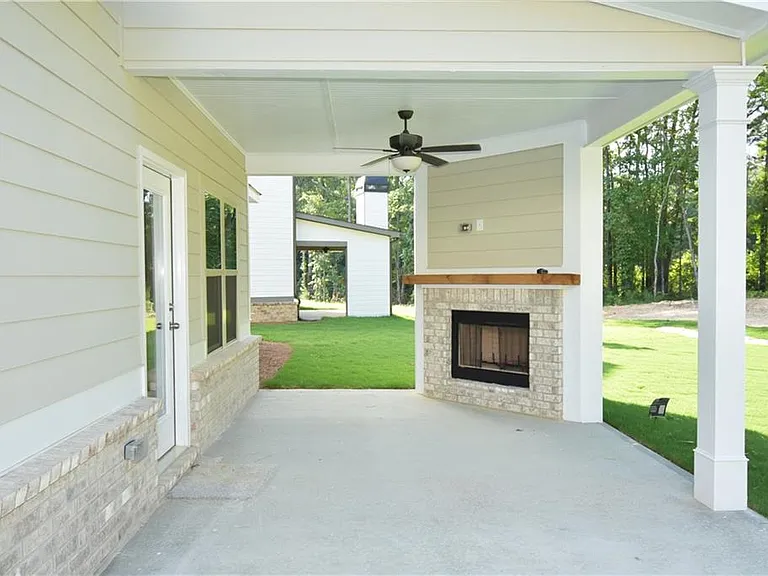 415 Brown Dove Ln — Photo 32