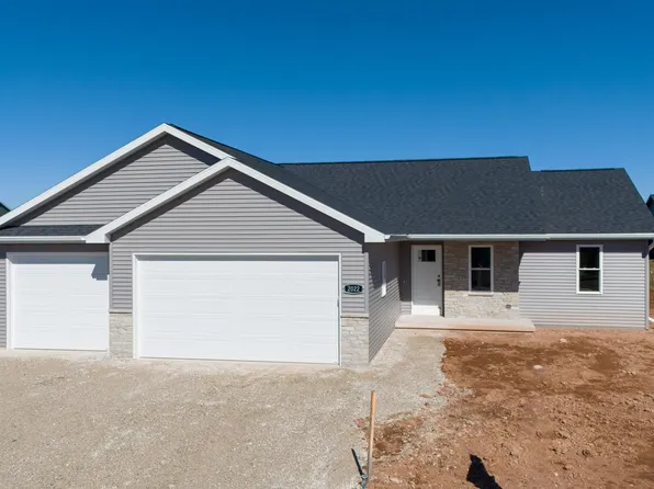 2022 Bear Paw Trl, Kaukauna, WI 54130