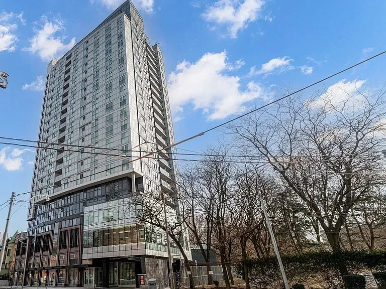 219 Dundas St E #2105 — Photo 1