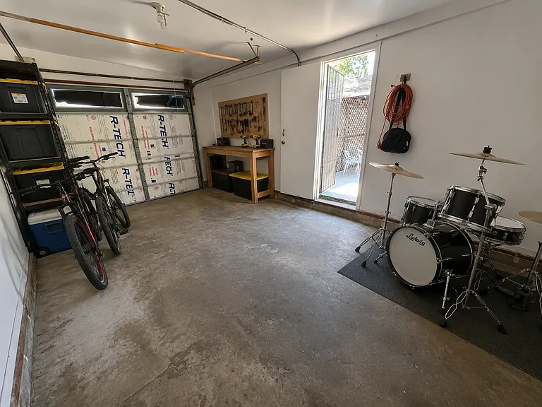 641 Orme Ave — Photo 10