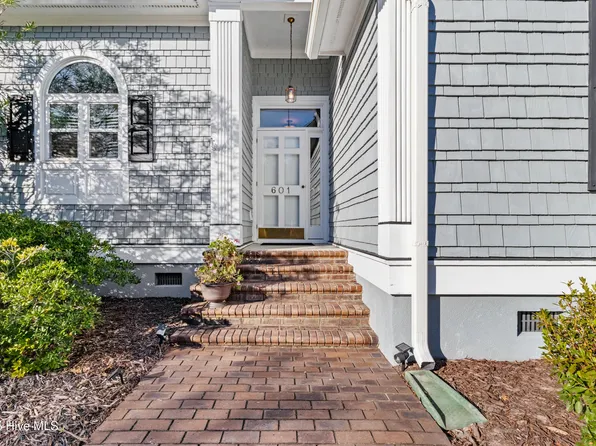 601 John S Mosby Drive, Wilmington, NC 28412
