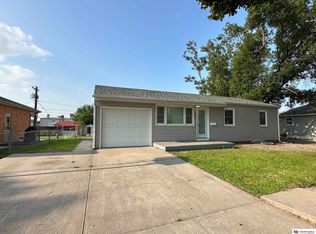 1632 Behlen St, Columbus, NE 68601