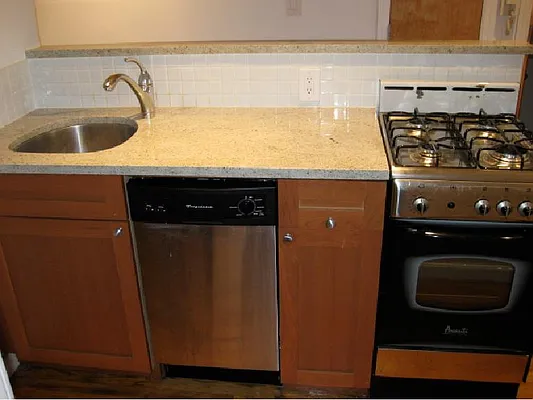 Rented by Bold New York | media 27