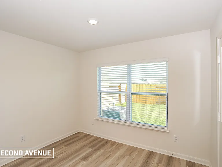 519 Bennie Leonard St — Photo 13