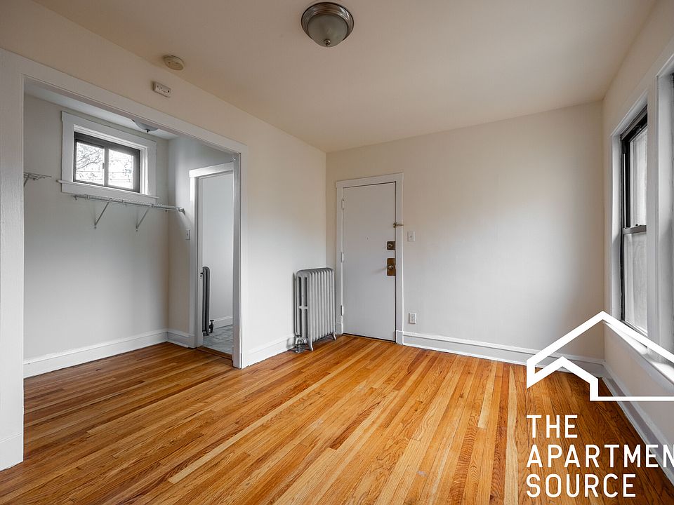1st image of 2649.5 N Spaulding Ave #3N