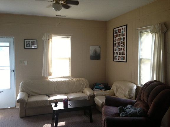 2nd image of 1107 N Don St
