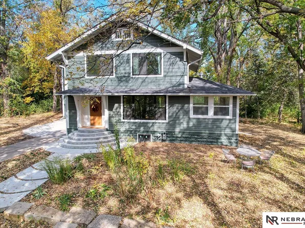 3750 S 44th St, Lincoln, NE 68506