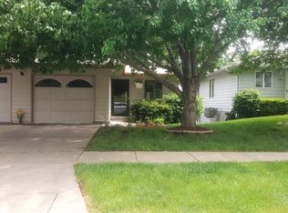 5532 Sea Mountain Rd, Lincoln, NE 68521