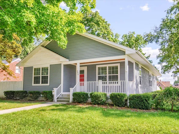 295 W 5th St, Imlay City, MI 48444