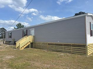 1315 Kenneth Dr, Spring Lake, NC 28390